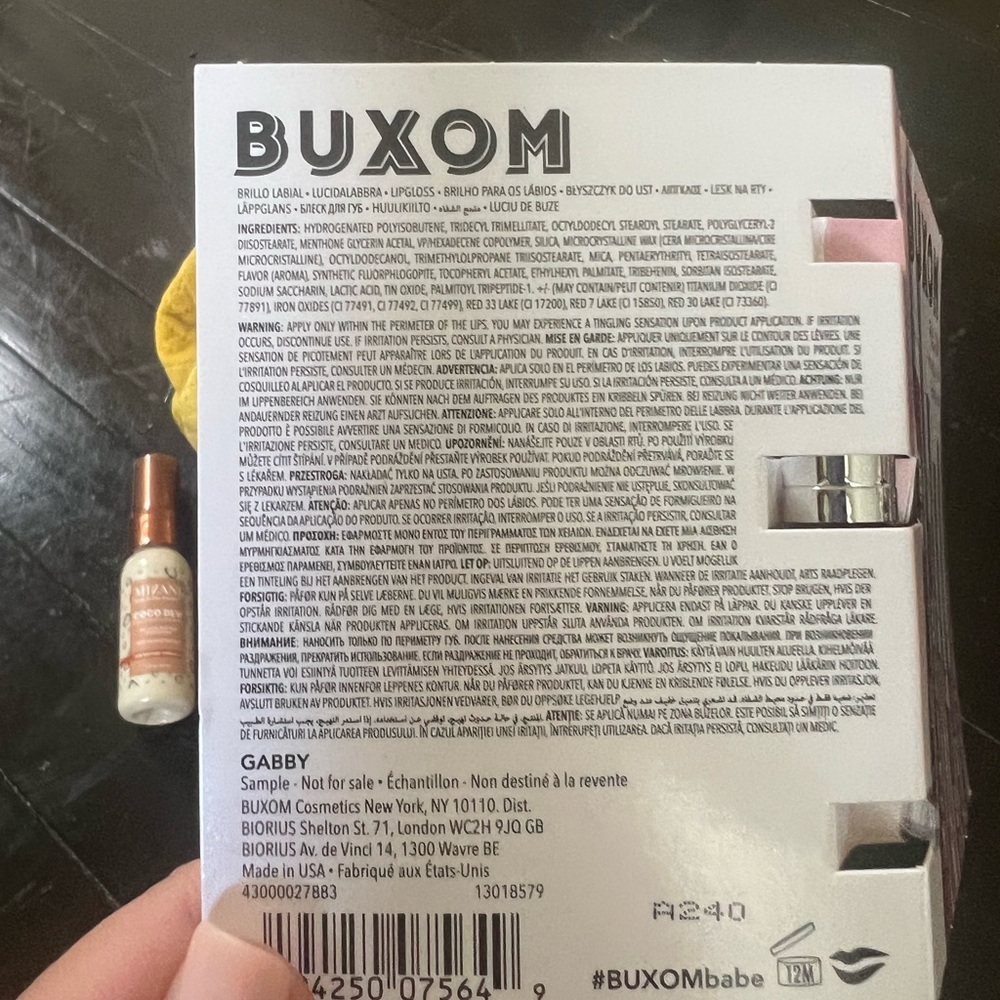 New Buxom Gabby Lipgloss, Kylie 808 Lipgloss, Drunk Elephant Rosi Drops and More - Picture 5 of 7